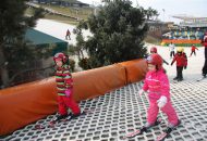Pokaz zgłębionych tajników szusowania – ostatnie zajęcia z nauki jazdy na nartach, stok Malta Ski Poznań
