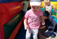 Krewetki – zabawa na dmuchanym zamku