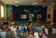 Przedstawienie Poszukiwaczy „Z ekologią żyję w zgodzie – pomagam przyrodzie”