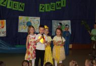 Przedstawienie Poszukiwaczy „Z ekologią żyję w zgodzie – pomagam przyrodzie”