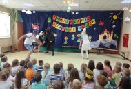 Dzień Dziecka – przedstawienie rodziców