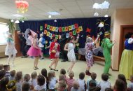 Dzień Dziecka – przedstawienie rodziców
