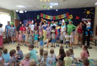Dzień Dziecka – przedstawienie rodziców