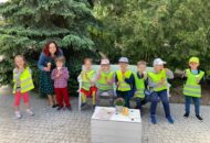 Wyjście przedszkolaków na lody naturalne
