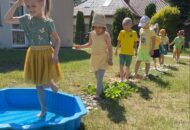 Letnia ścieżka sensoryczna
