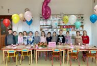 Urodziny Laury z Odkrywców
