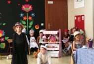 Przedstawienie Muszelek i Piratów o poznańskich koziołkach