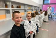 Wycieczka Odkrywców na Wydział Chemii UAM