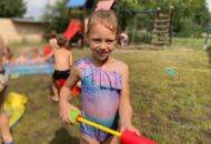 Zabawy wodne i letnia ścieżka sensoryczna
