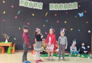 Dzień Teatru – przedstawienie Odkrywców pt. „Czerwony Kapturek”