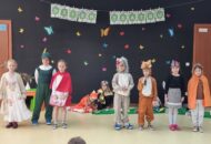 Dzień Teatru – przedstawienie Odkrywców pt. „Czerwony Kapturek”