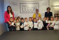 Wizyta Muszelek i Piratów w UM Luboń – spotkanie z Panią Burmistrz