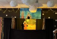 Przedstawienie Teatru Wszędobylskiego „Papuga króla”
