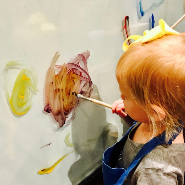 side-view-girl-painting-canvas side-view-girl-painting-canvas